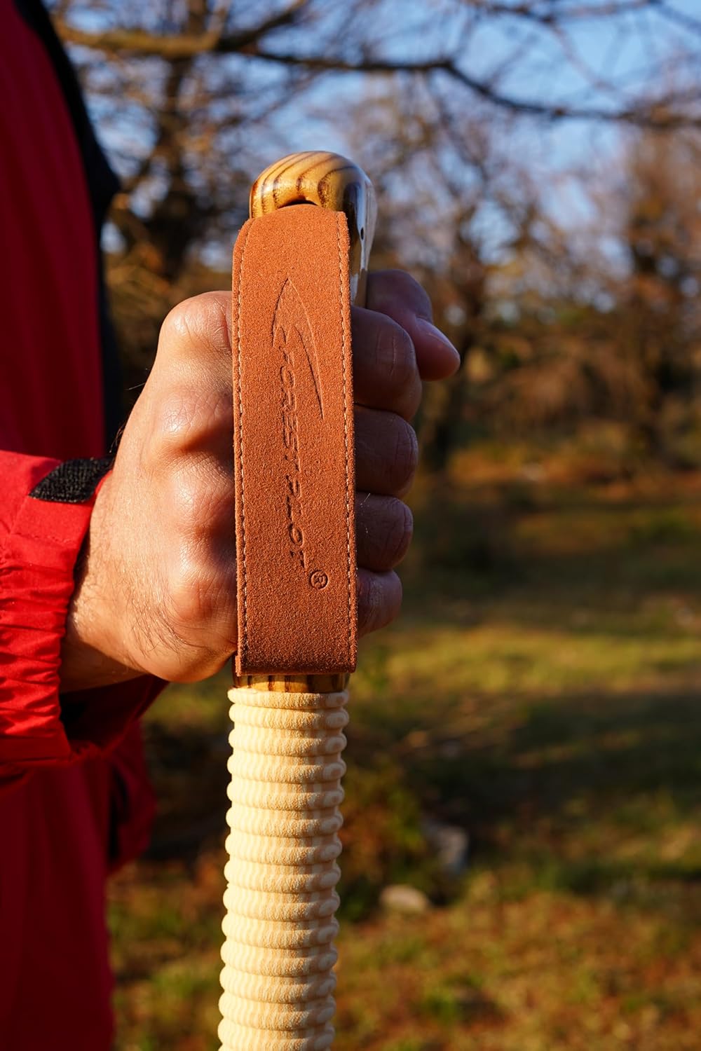 Trekking Pole - 1pc Pack Sassafras Wood Adjustable&Detachable Hiking or Walking Stick - Image 3